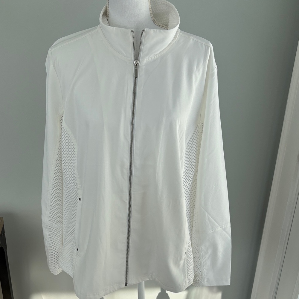 Chico’s Zenergy Spring Jacket 4